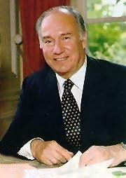 Karim Agha Khan IV, 1998