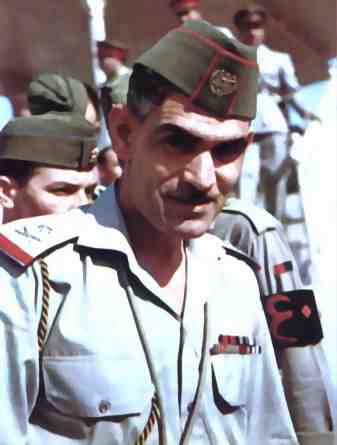 en 1958,  l’issue d’une rvolution sanglante, c’est le gnral Kassem qui s’installe  la tte de la nouvelle rpublique.