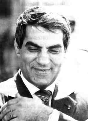 Le gnral Ben Ali, prsident de la rpublique tunisienne depuis novembre 1987