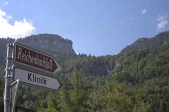 Chutes de Reichenbach, Suisse. Autre tape incontournable pour les plerins holmsiens car c'est l que fut tu l'ennemi de Sherlock Holmes.